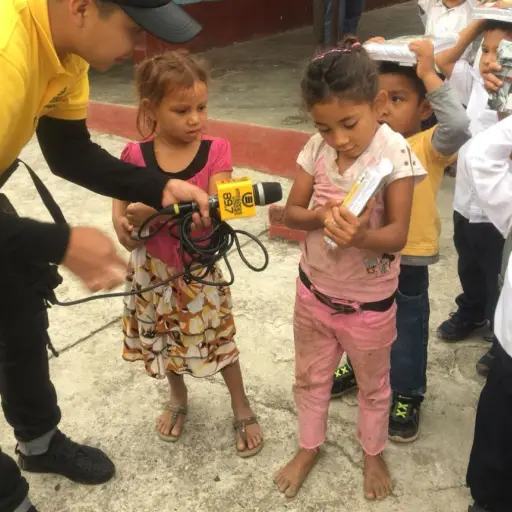 Cuadernos con Corazón EU Emisoras Unidas Guatemala ,
