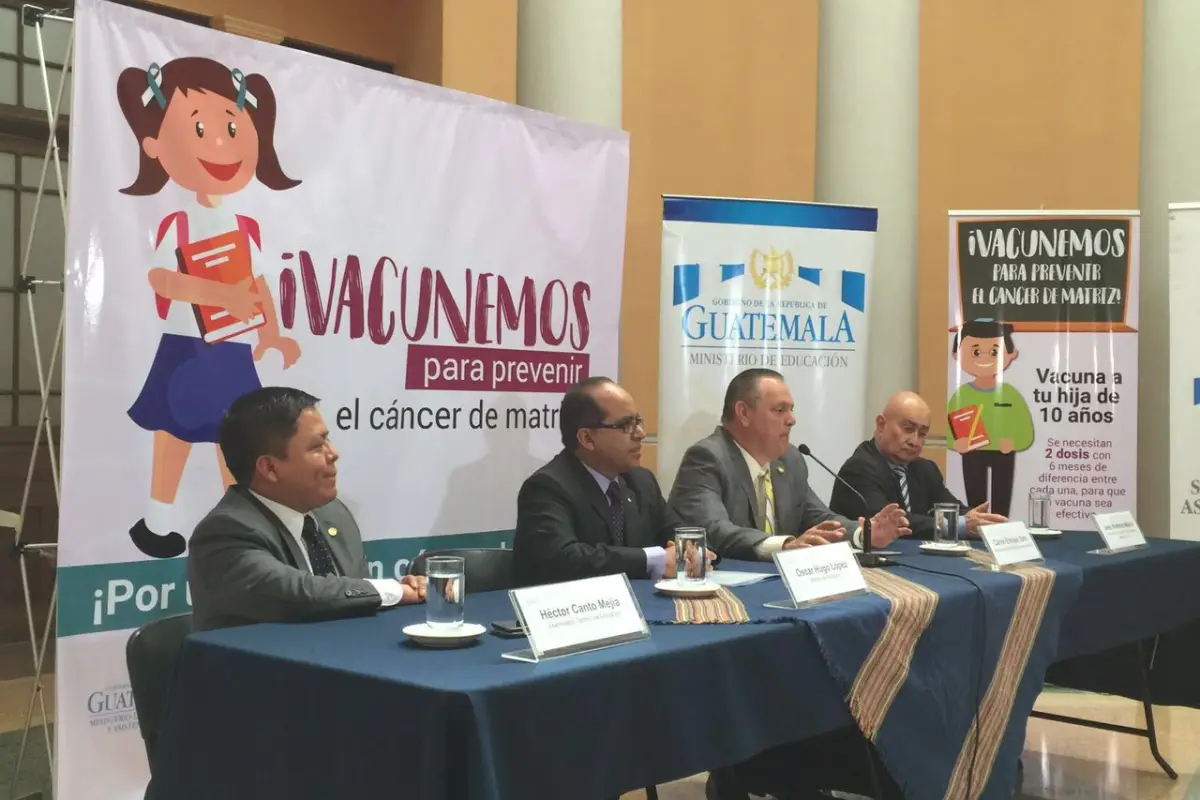 Jornada de vacunación EU Emisoras Unidas Guatemala, 