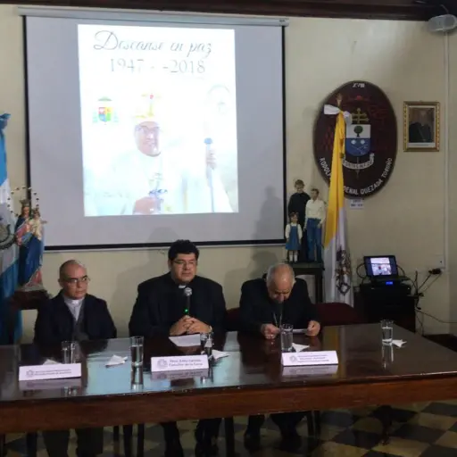 a9460587-ee7e-409d-89ec-24788f42dbb9 ,