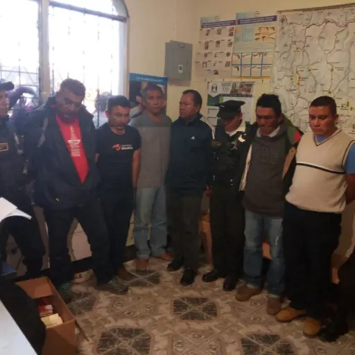 PNC capturados en Huehuetenango EU Emisoras Unidas Guatemala ,