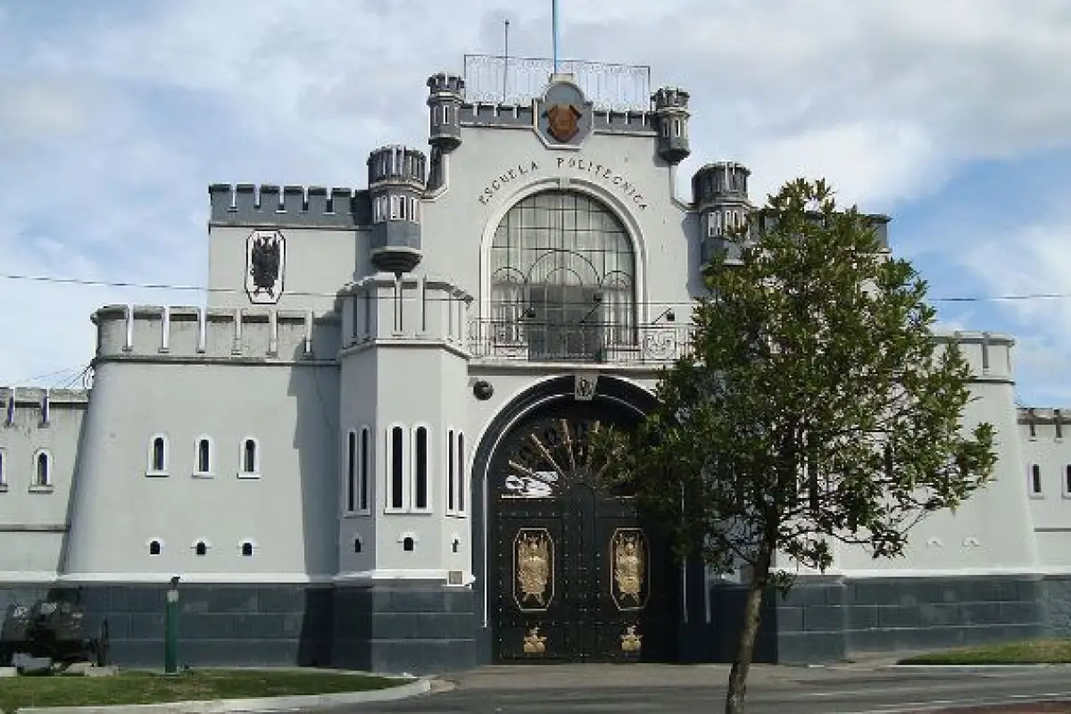 MINISTERIO DE LA DEFENSA, 