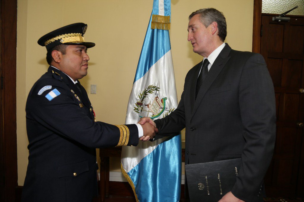 NERY NEFATLI BENITO HERNANDEZ2 | 