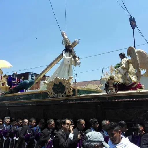 Jesús Nazareno Redentor del Mundo barrio El Gallito ,