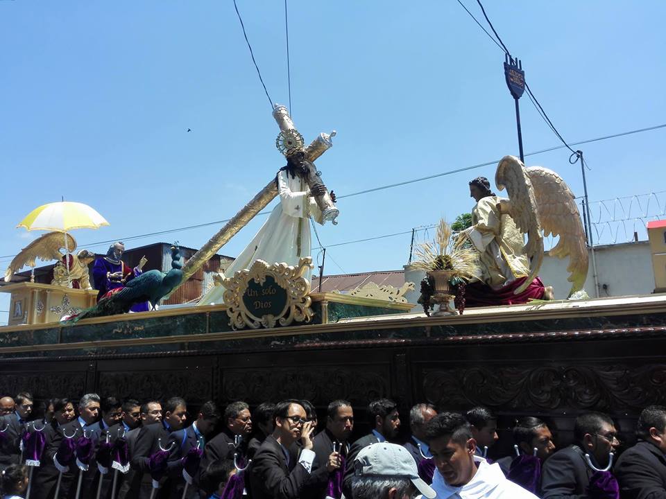 Jesús Nazareno Redentor del Mundo barrio El Gallito | 