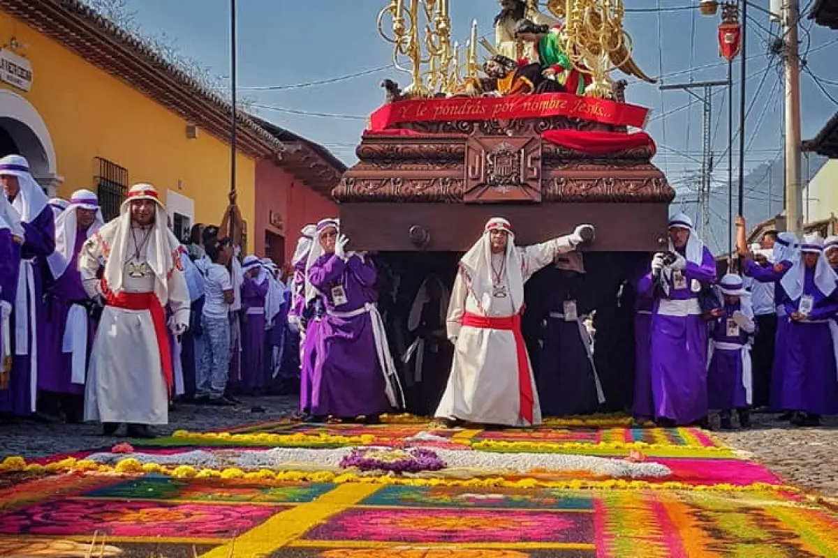 Alfombras EU Emisoras Unidas, 