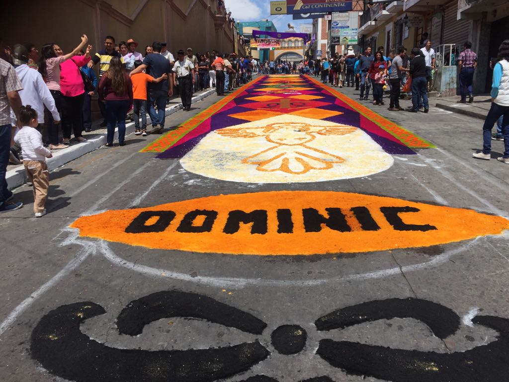 Vistosas y coloridas alfombras en San Marcos. Foto José Luis Vásquez (7) | 