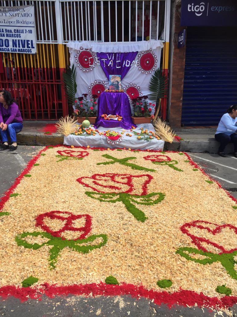 Vistosas y coloridas alfombras en San Marcos. Foto José Luis Vásquez (6) | 