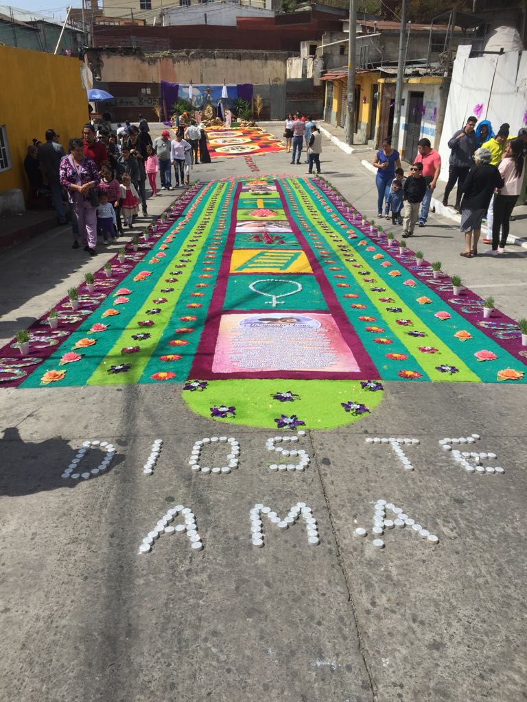 Vistosas y coloridas alfombras en San Marcos. Foto José Luis Vásquez (4) | 