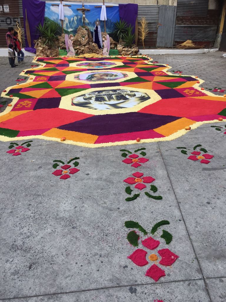 Vistosas y coloridas alfombras en San Marcos. Foto José Luis Vásquez (3) | 