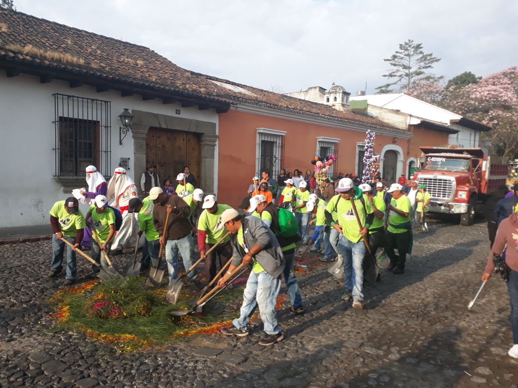 Jesús Nazareno y Santísima Virgen de Dolores de la parroquia San Sebastián de la Merced de La Antigua Guatemala. 5 | 