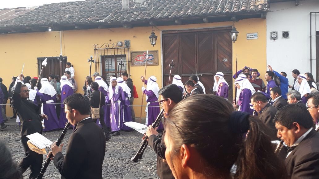 Jesús Nazareno y Santísima Virgen de Dolores de la parroquia San Sebastián de la Merced de La Antigua Guatemala. 3 | 