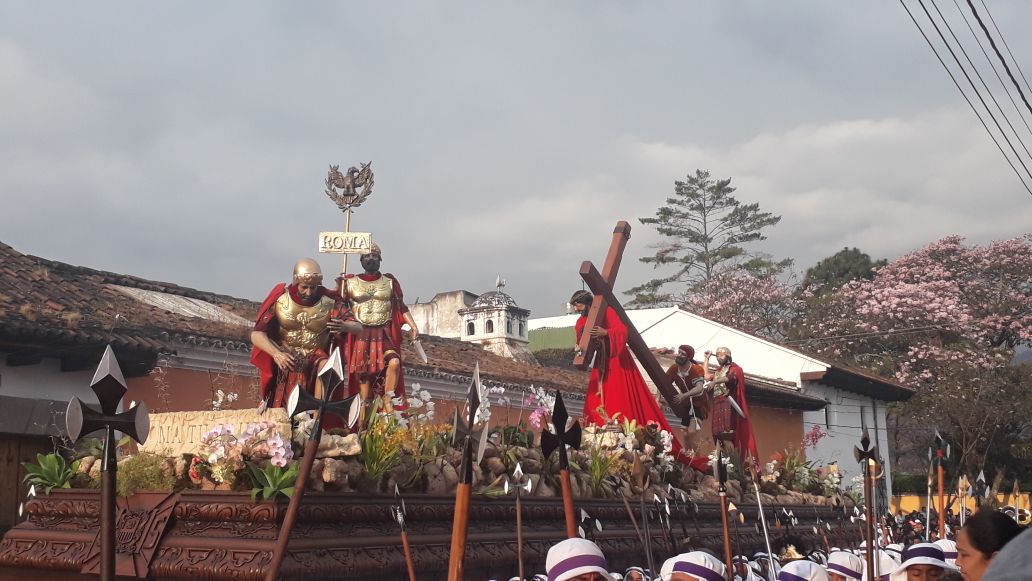 Jesús Nazareno y Santísima Virgen de Dolores de la parroquia San Sebastián de la Merced de La Antigua Guatemala. 2 | 