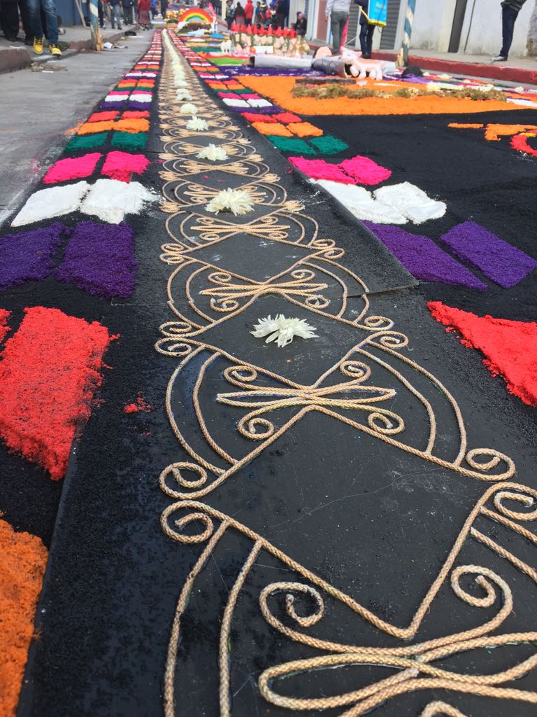 Alfombras de Totonicapán. Foto Alberto Chaclan (2) | 