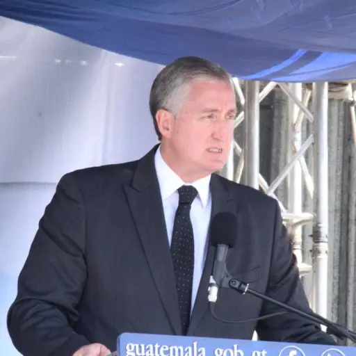 Ministro Enrique Degenhart EU Emisoras Unidas Guatemala ,
