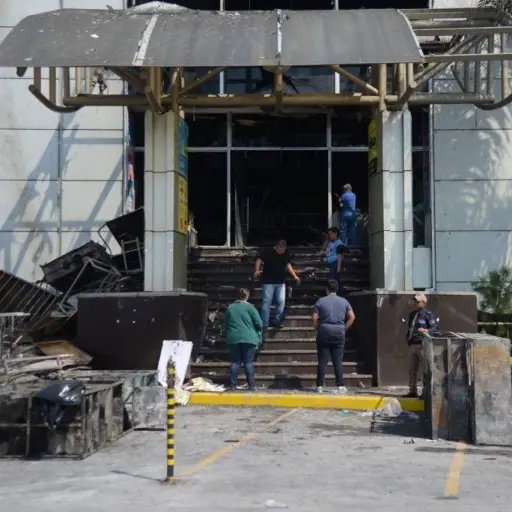 3245426520216583411991506730939971672211456n-fb2b15d672c982e23f8dd919dc97934c-1200x0 ,