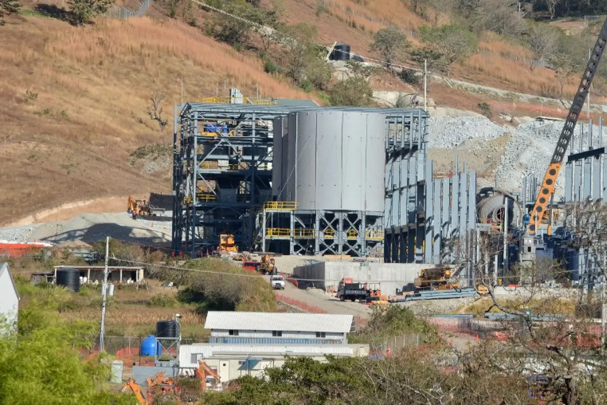 A general view of the San Rafael minery, a subsidiary of Canadian firm Tahoe Resources, is seen in San Rafael Las Flores municipality, Jalapa departament, 105 km southeast of Guatemala City, on January 12, 2013. Two security guards were killed during a pr