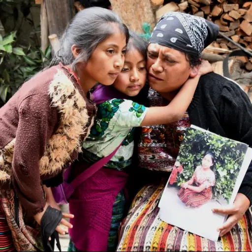 (ARREGLADA) parientes migrante guatemalteca Claudia Gomez ,