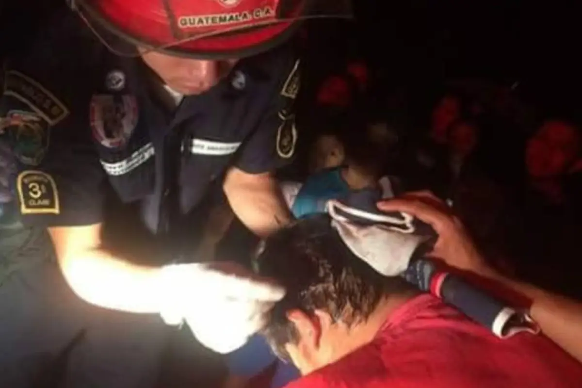 Hijo agrede a su padre, 