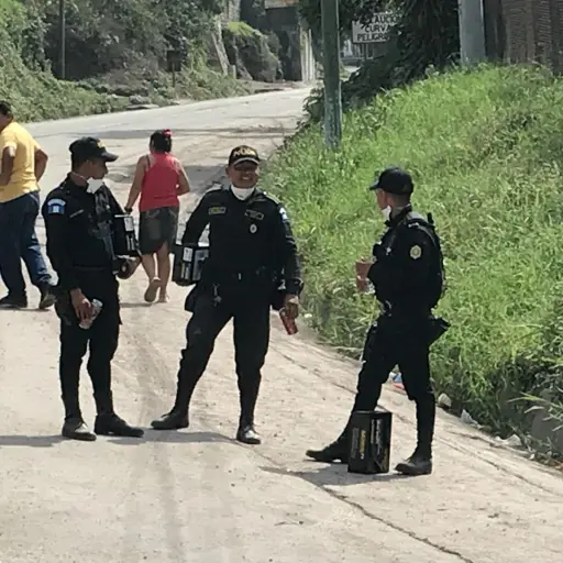 f7e87279-d6c7-4219-a6ec-9d5f787b118a ,