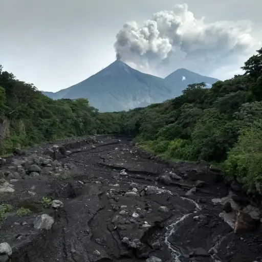 volcan de fuego1 ,