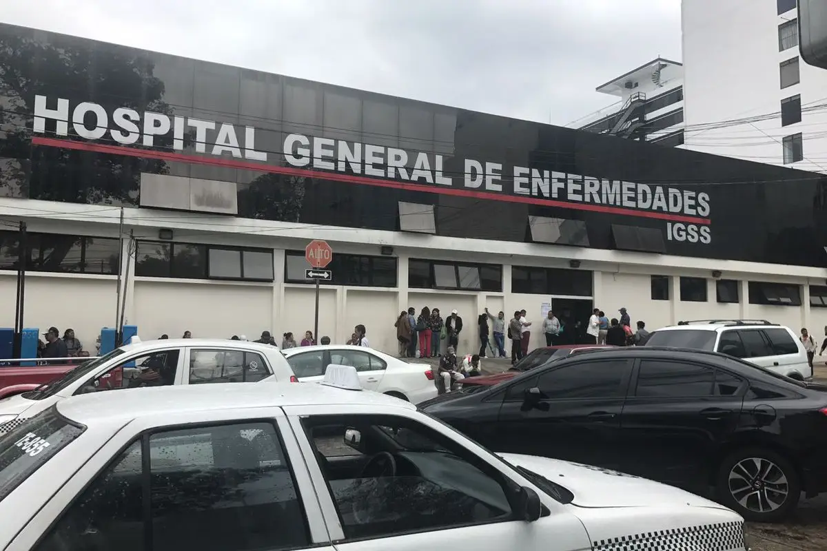 IGSS suspende atención y servicio al público en las diferentes unidades hospitalarias