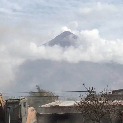Trabajos en zona cero del Volcán de Fuego. Via Francisco Pérez. (5) ,