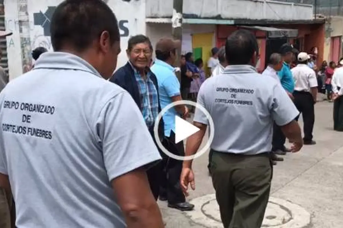 Entierros en San Juan Alotenango, 