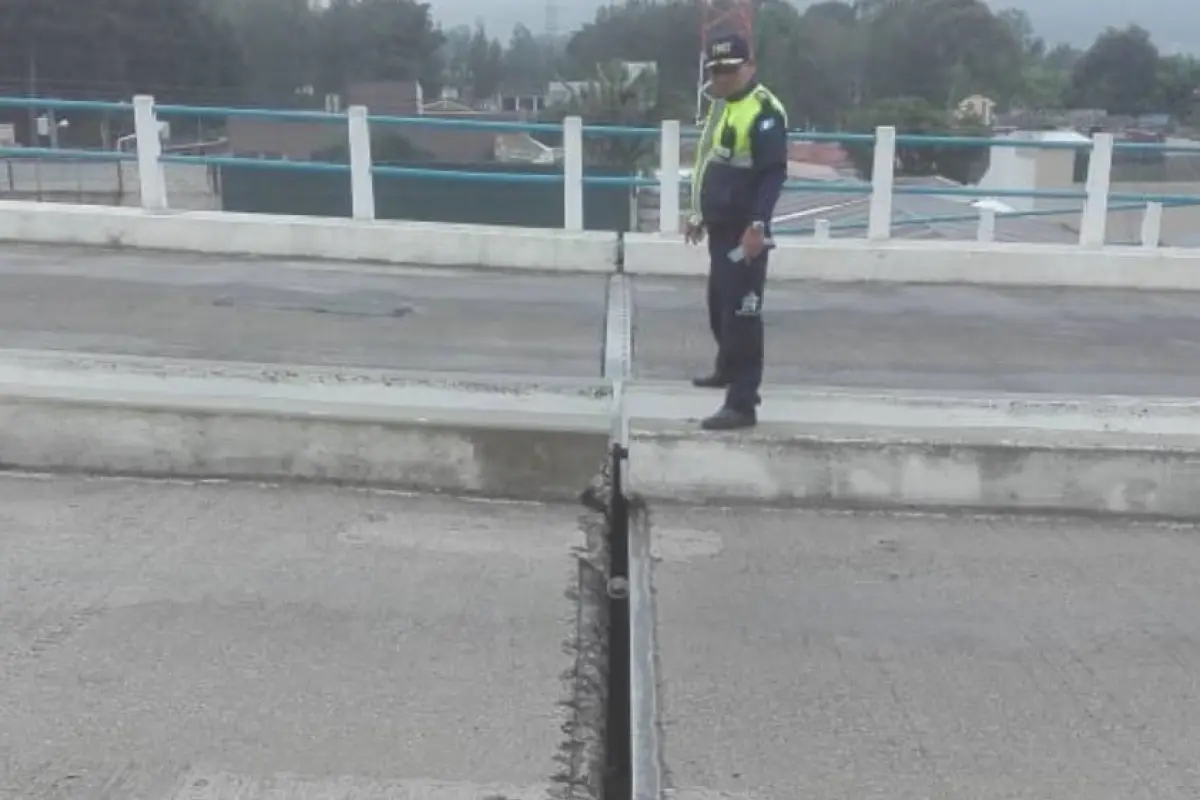 Puente de Ciudad de San Cristóbal, Mixco, 