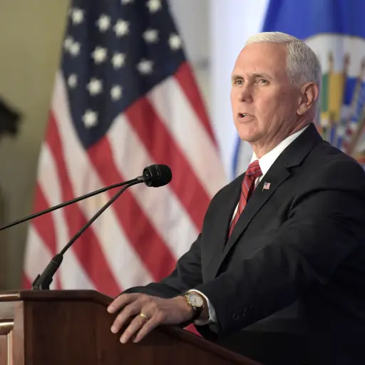 WGT08. WASHINGTON (EE.UU.), 07/05/2018.- El vicepresidente de EE.UU., Mike Pence, habla durante una sesión extraordinaria protocolaria del Consejo Permanente de la Organización de Estados Americanos (OEA) hoy, lunes 7 de mayo de 2018, en Washington (EE.UU