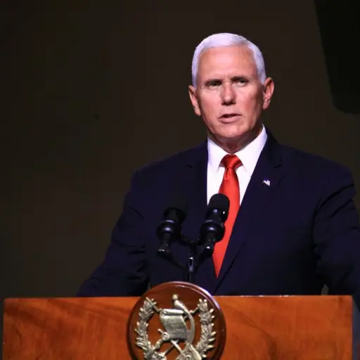 Mike Pence ,