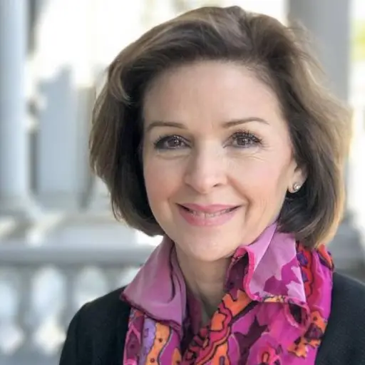 Helen Aguirre Ferré ,