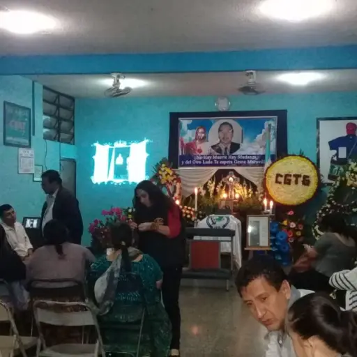 Victoriano Zacarias 2 ,