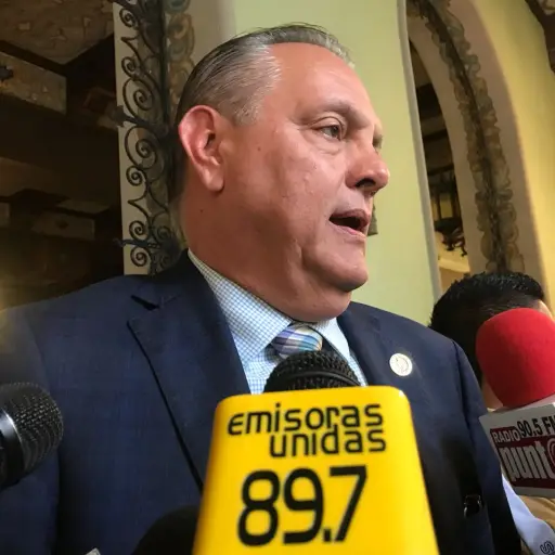 7faee4e1-70f5-4e24-ae95-70ba8f3cc272 ,