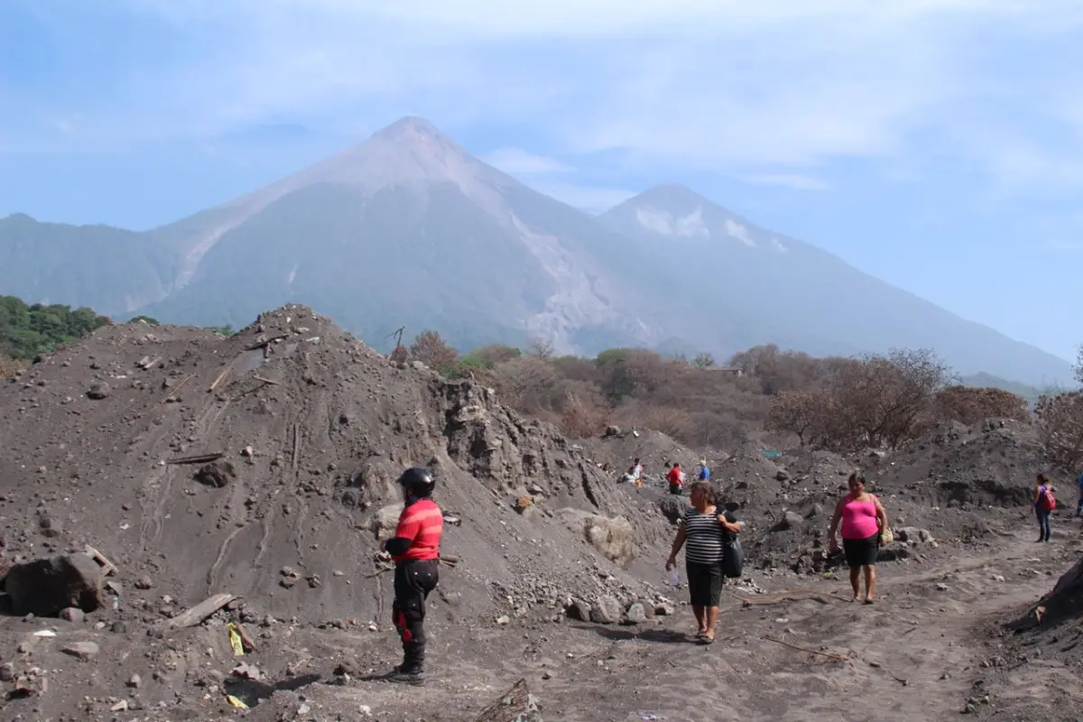 Servicio religioso volcan de fuego 3, 