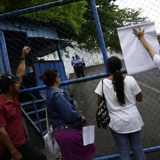 Un grupo de madres de Nicaragua piden la entrega de sus hijos detenidos ,