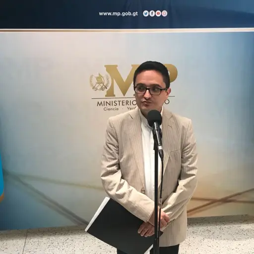 Juan Francisco Sandoval ,