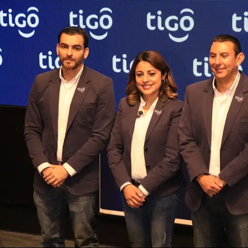 Alvaro Ruata, Jamie Moreno, y Marvin Martínez.