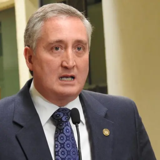 6d6b74b1-4f53-46c3-9748-08462c83e529 ,