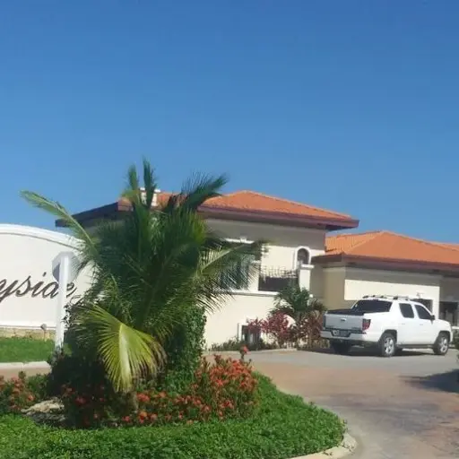 Roatan Honduras 6.1 ,