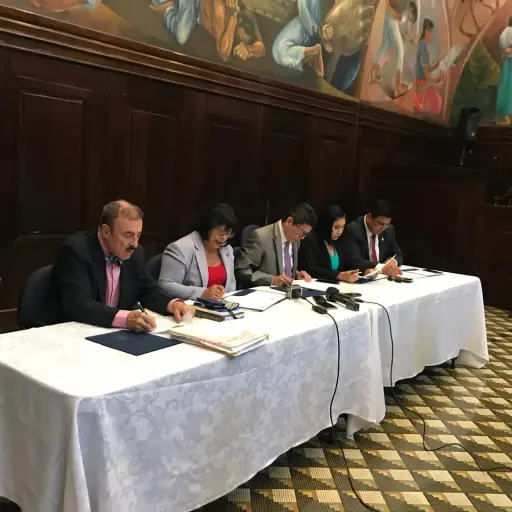 Comisión sobre edificio del MP ,