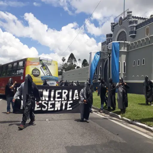 Estudiantes Usac 6 ,