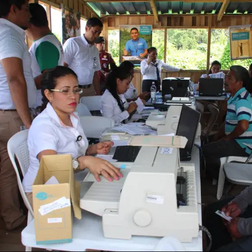 4b479203-9402-4198-96d4-e6c44b3fb903 ,