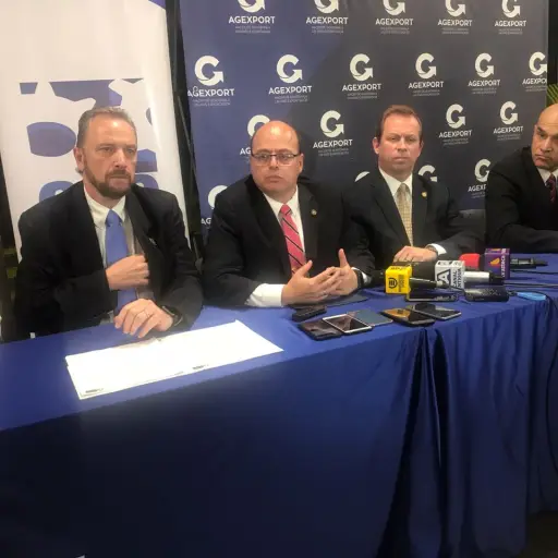 6199afa4-50e1-4fbc-a9a9-da01ff1a9c82 ,