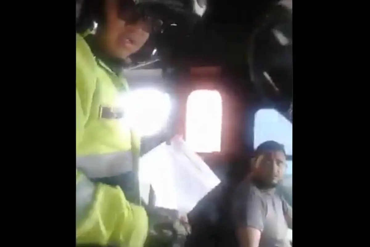 alza al pasaje, 