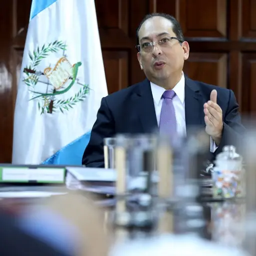 Sergio-Recinos-Banguat-1 ,