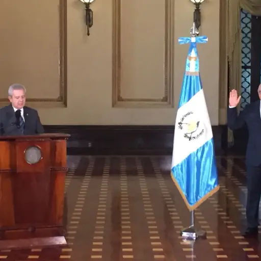 ff40fedb-192e-4666-a690-a6275f455afd ,