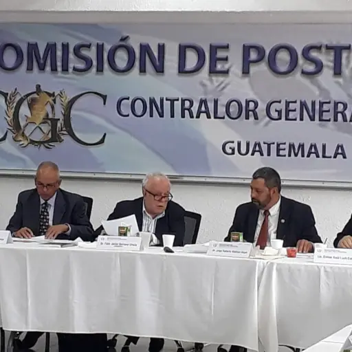 comisión contralor ,