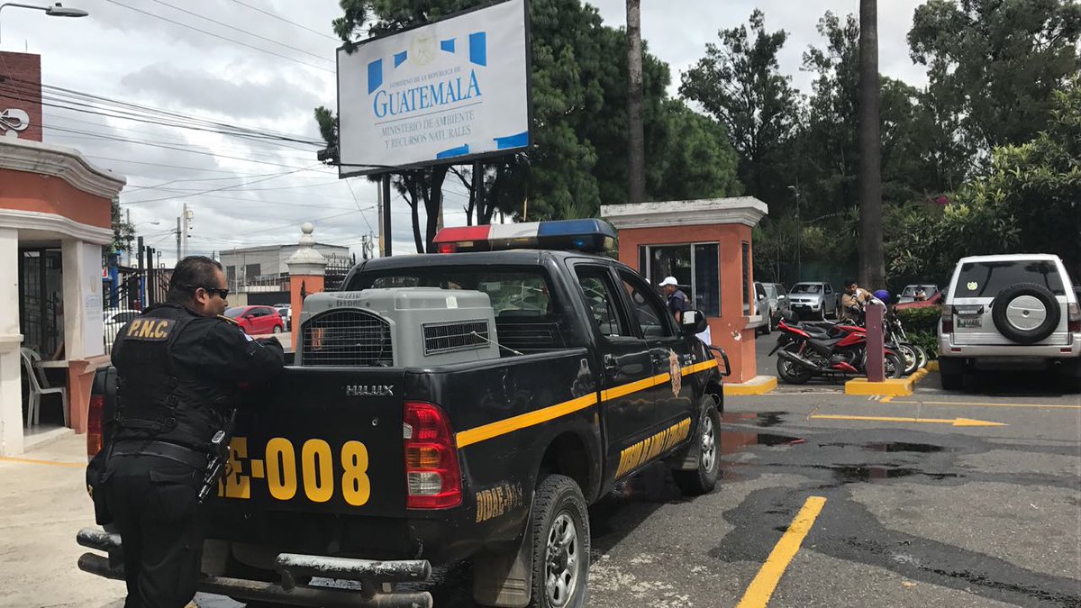 amenaza de bomba ministerio de ambiente | 