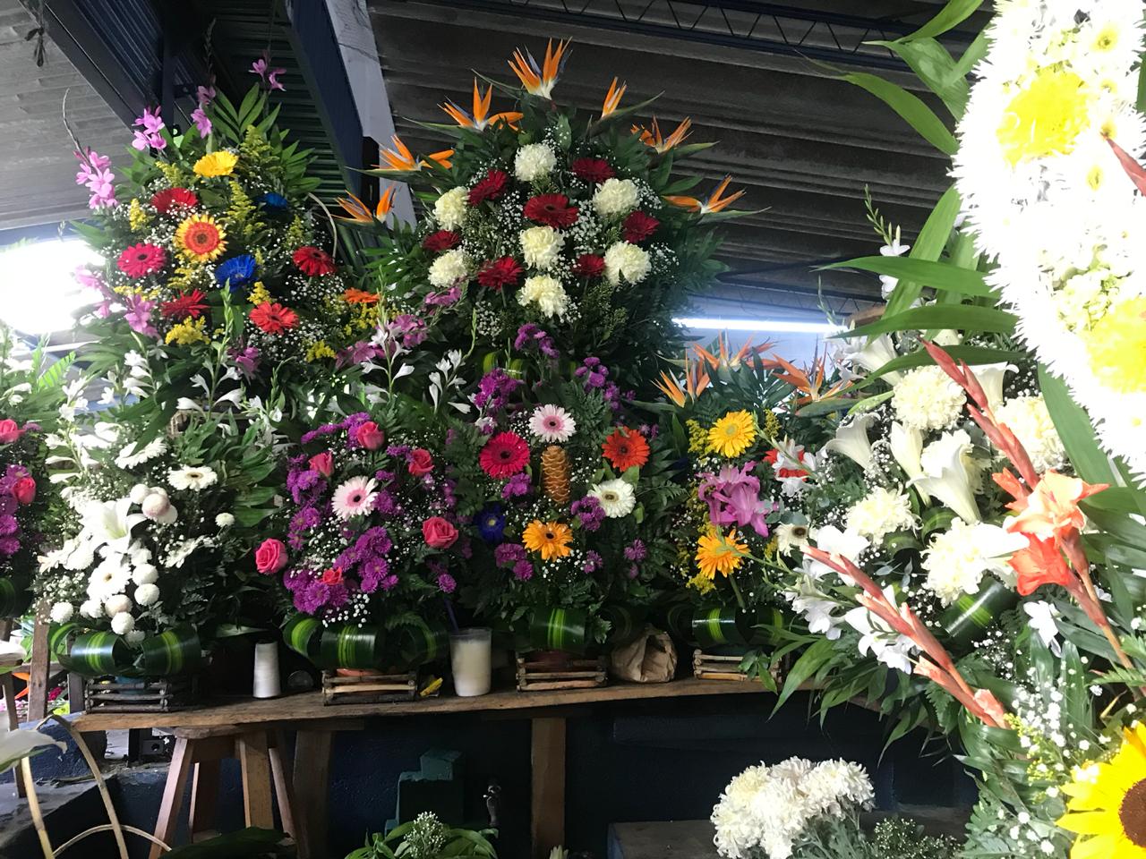 Recorrido por mercado de Flores. Vía Juan Carlos Chanta y Alexander Valdéz (5) | 