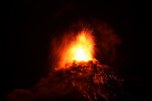 Miles de evacuados y miedo por nueva erupción del volcán de Fuego en Guatemala | 